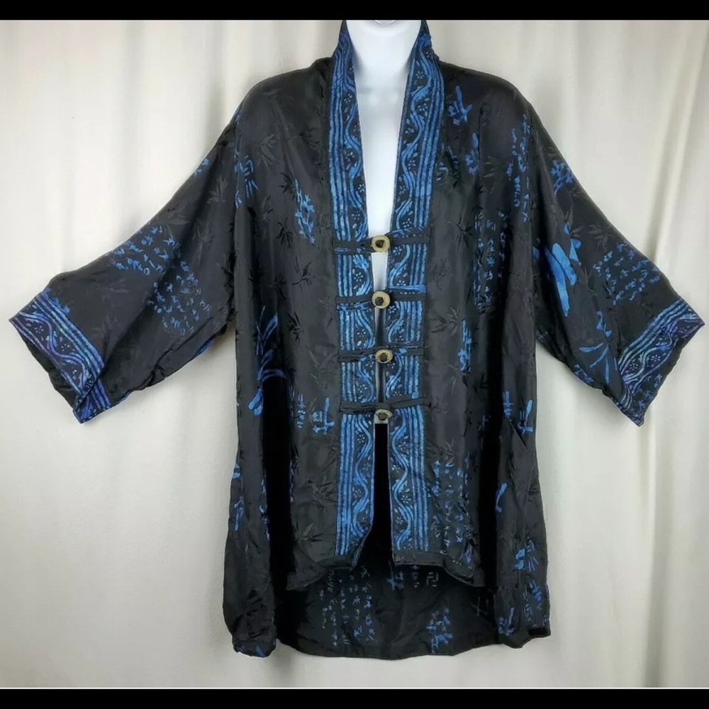 EarthRoamer Imports Stunning Kimono EUC